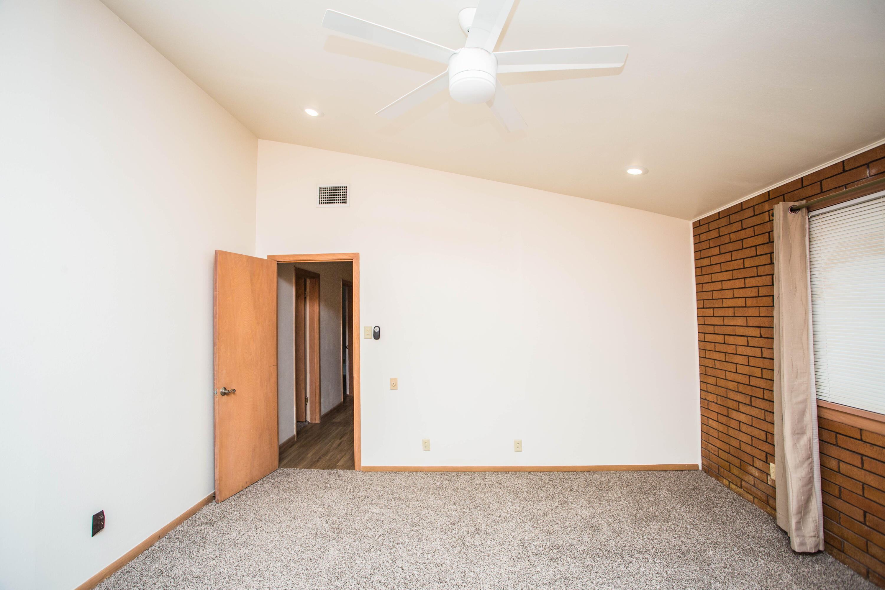 2313 58th Street Lubbock, TX 79412 - Photo 34 of 75 5V2A0125