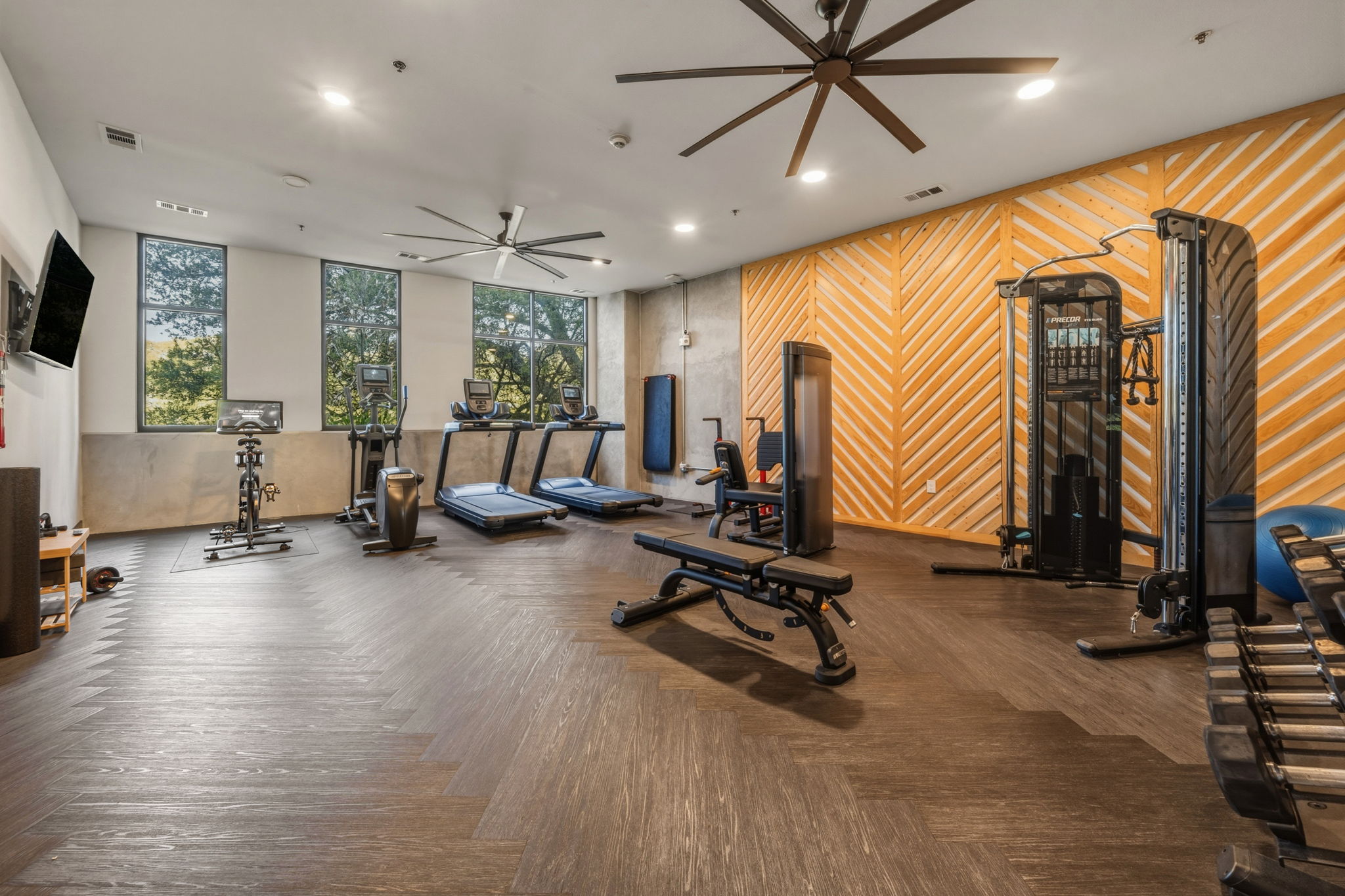 2500 Longview Street, Unit 300 Austin, TX 78705 - Photo 26 of 36 a view of a room with gym equipment