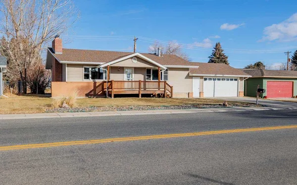$480,000 | 1313 Meadow Ln Avenue, Cody, WY 82414
