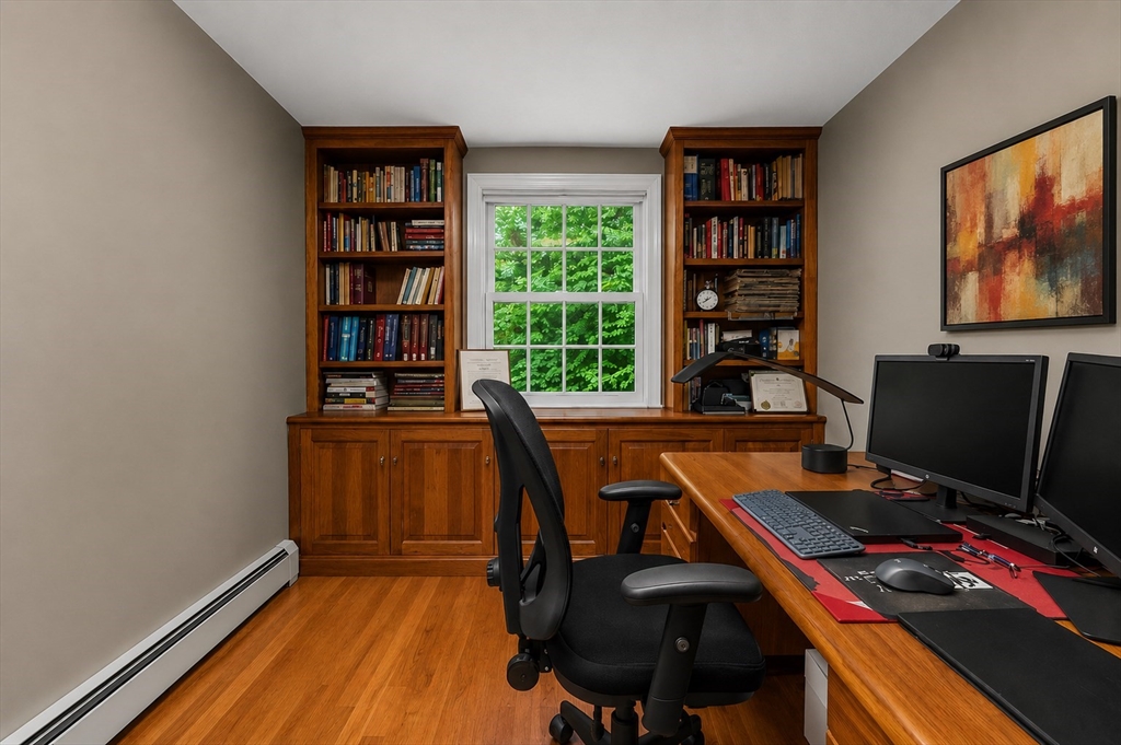 22 Tanglewood Road Wellesley, MA 02481 - Photo 11 of 28