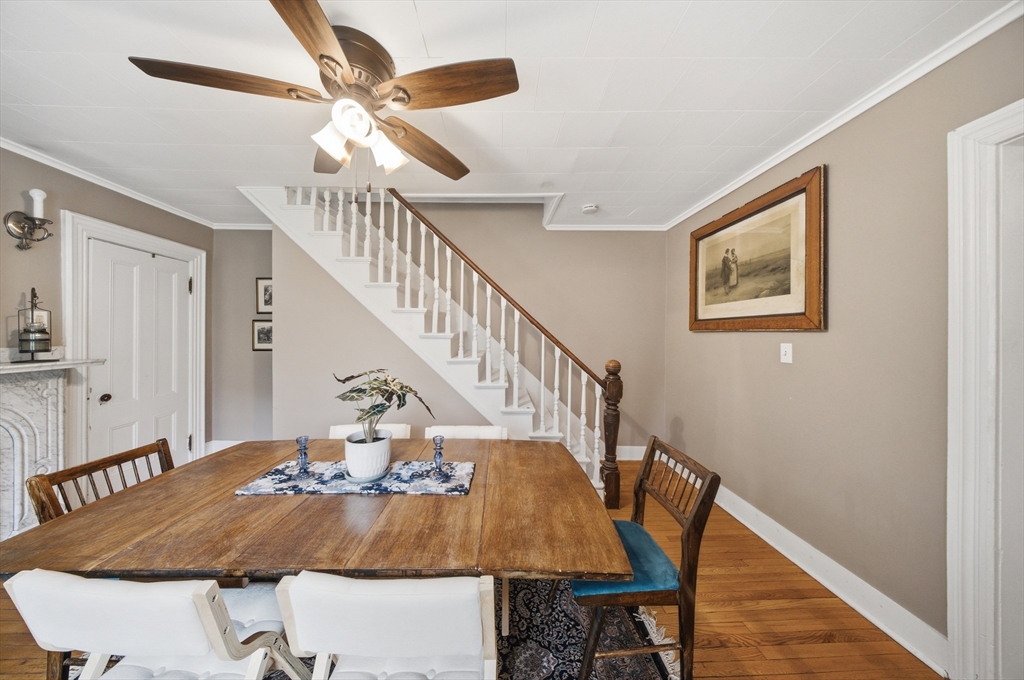 42 South Main Street Uxbridge, MA 01569 - Photo 8 of 41