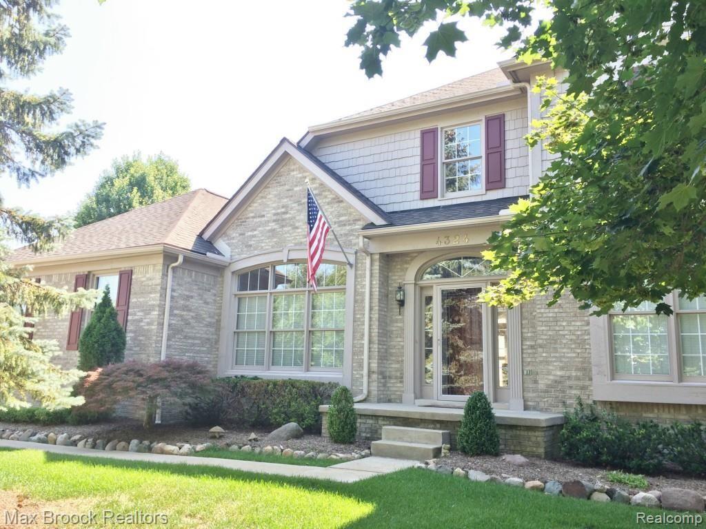 4324 Bold Meadows Rochester, MI 48306 - Photo 2 of 47 IMG_0061.jpg