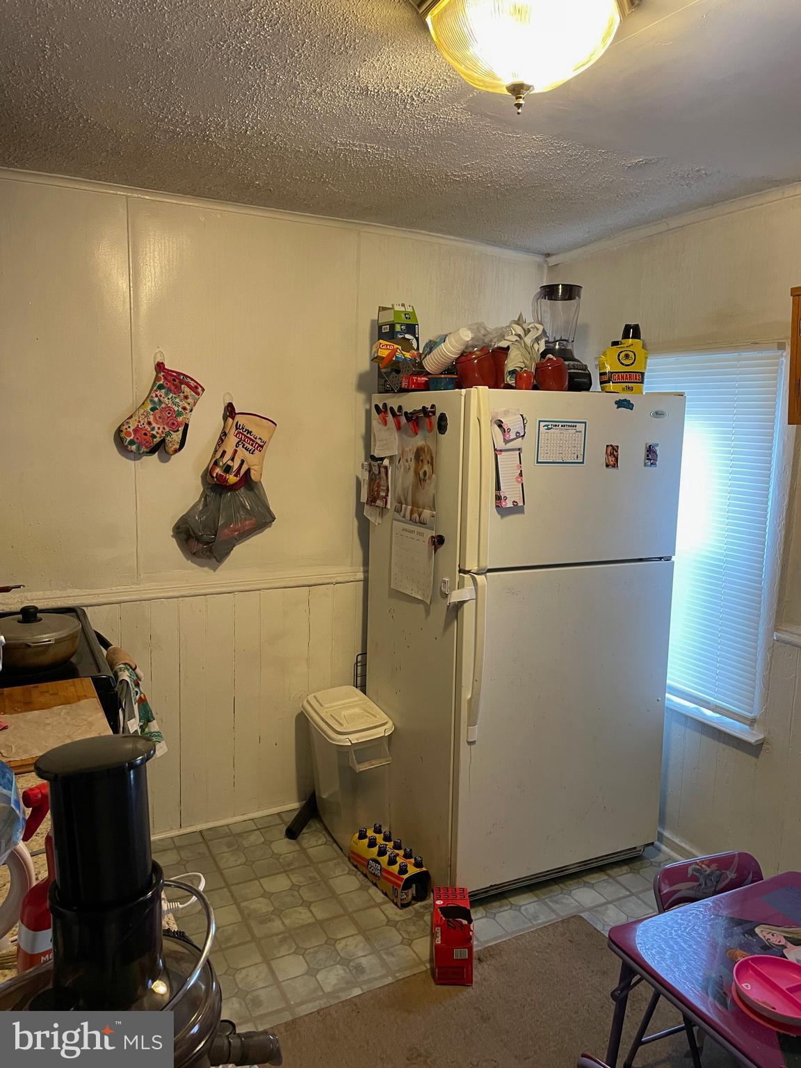 409 Beech Street Pottstown, PA 19464 - Photo 6 of 12