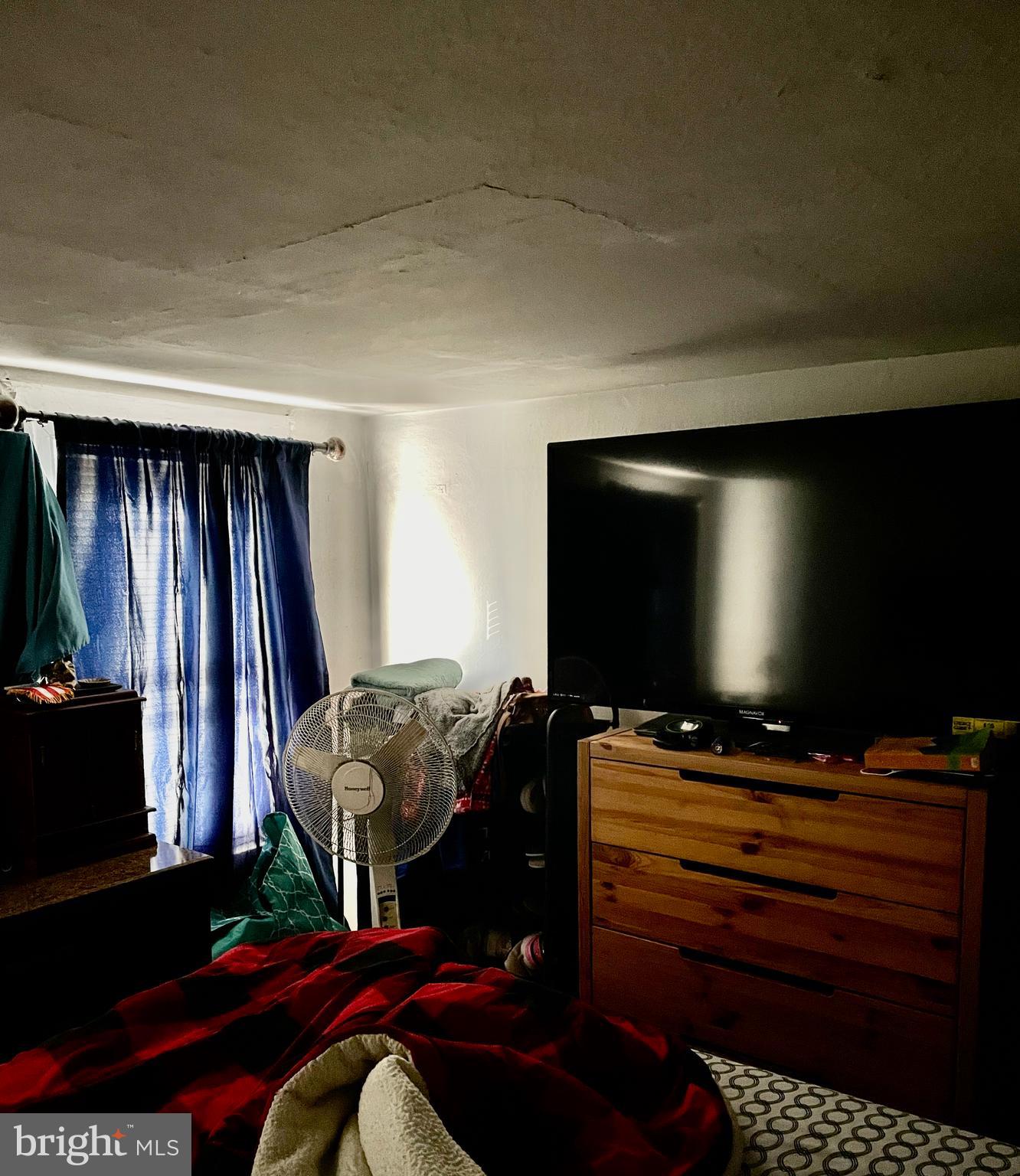 409 Beech Street Pottstown, PA 19464 - Photo 8 of 12