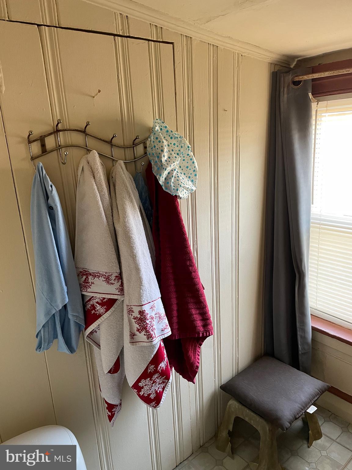 409 Beech Street Pottstown, PA 19464 - Photo 10 of 12