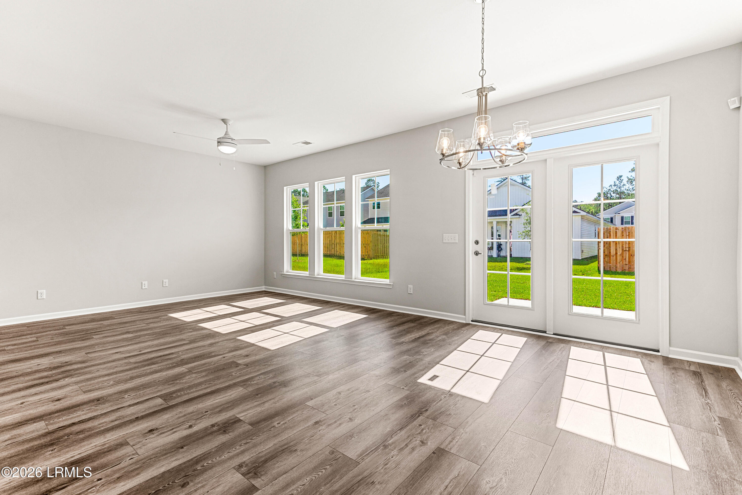 370 Conifer Street Hardeeville, SC 29927 - Photo 7 of 22 Family room