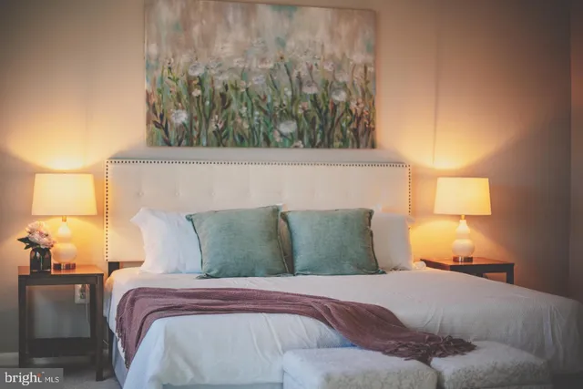 $3,050 | 44848 Tiverton Square, Ashburn, VA 20147