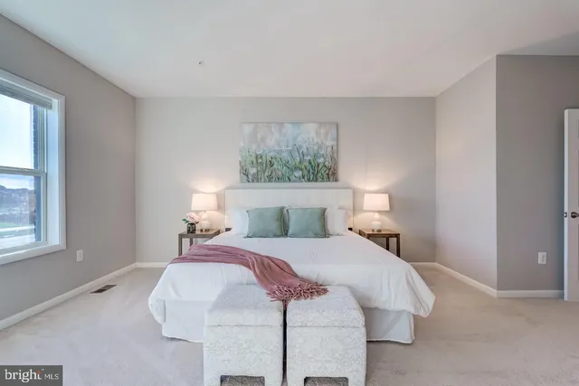 $3,050 | 44848 Tiverton Square, Ashburn, VA 20147