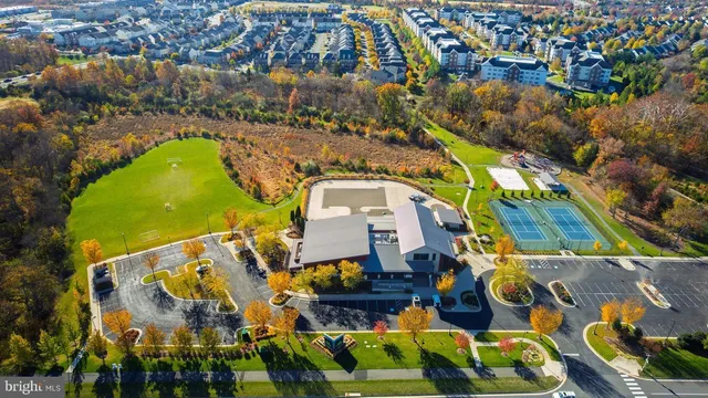 $3,050 | 44848 Tiverton Square, Ashburn, VA 20147