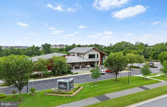 $3,050 | 44848 Tiverton Square, Ashburn, VA 20147