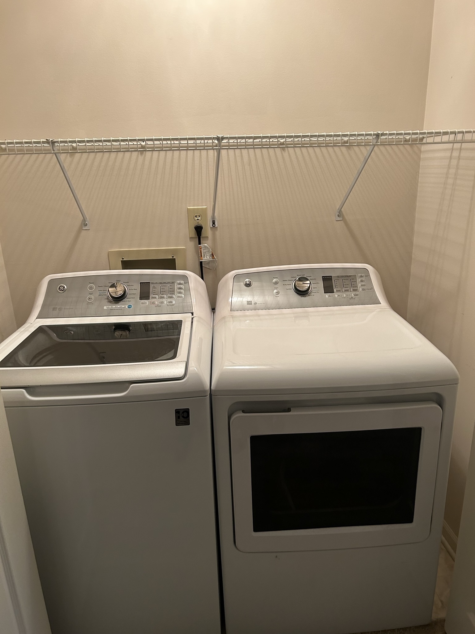 3430 Windham Lake Road Indianapolis, IN 46214 - Photo 15 of 23