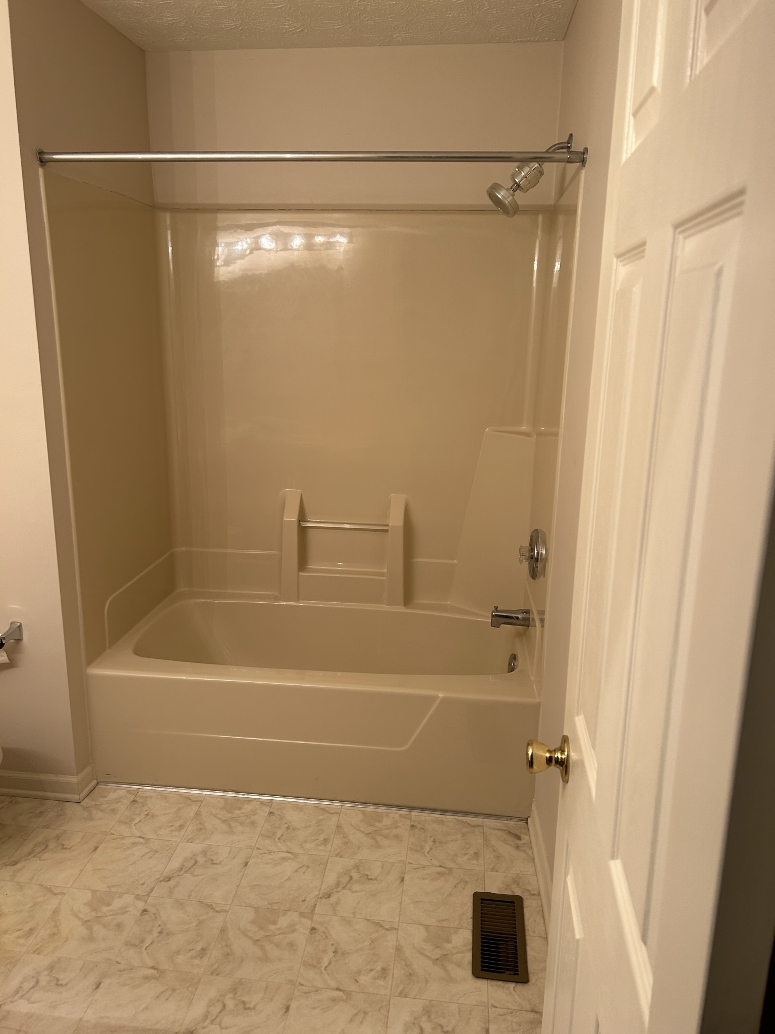 3430 Windham Lake Road Indianapolis, IN 46214 - Photo 19 of 23