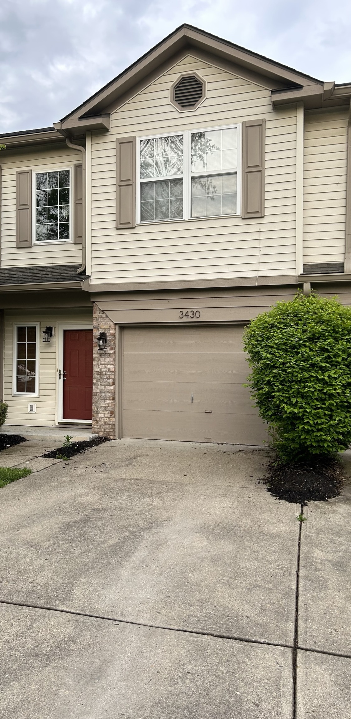 3430 Windham Lake Road Indianapolis, IN 46214 - Photo 2 of 23