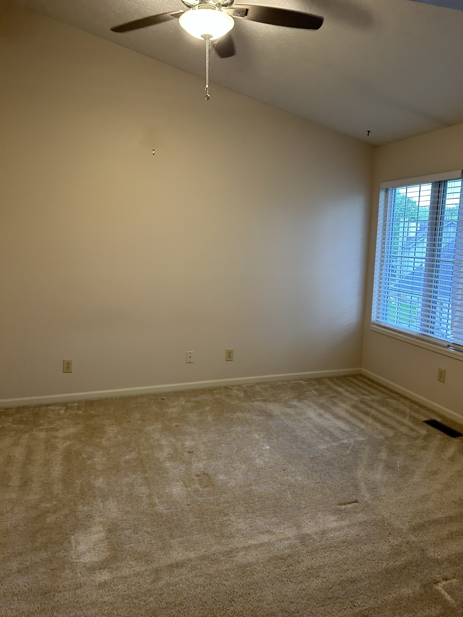 3430 Windham Lake Road Indianapolis, IN 46214 - Photo 10 of 23