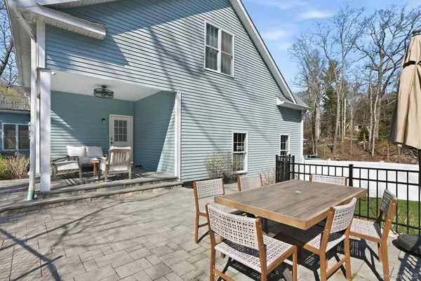 $750,000 | 19 Lillian Road, Mahopac, NY 10541