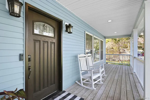 $750,000 | 19 Lillian Road, Mahopac, NY 10541