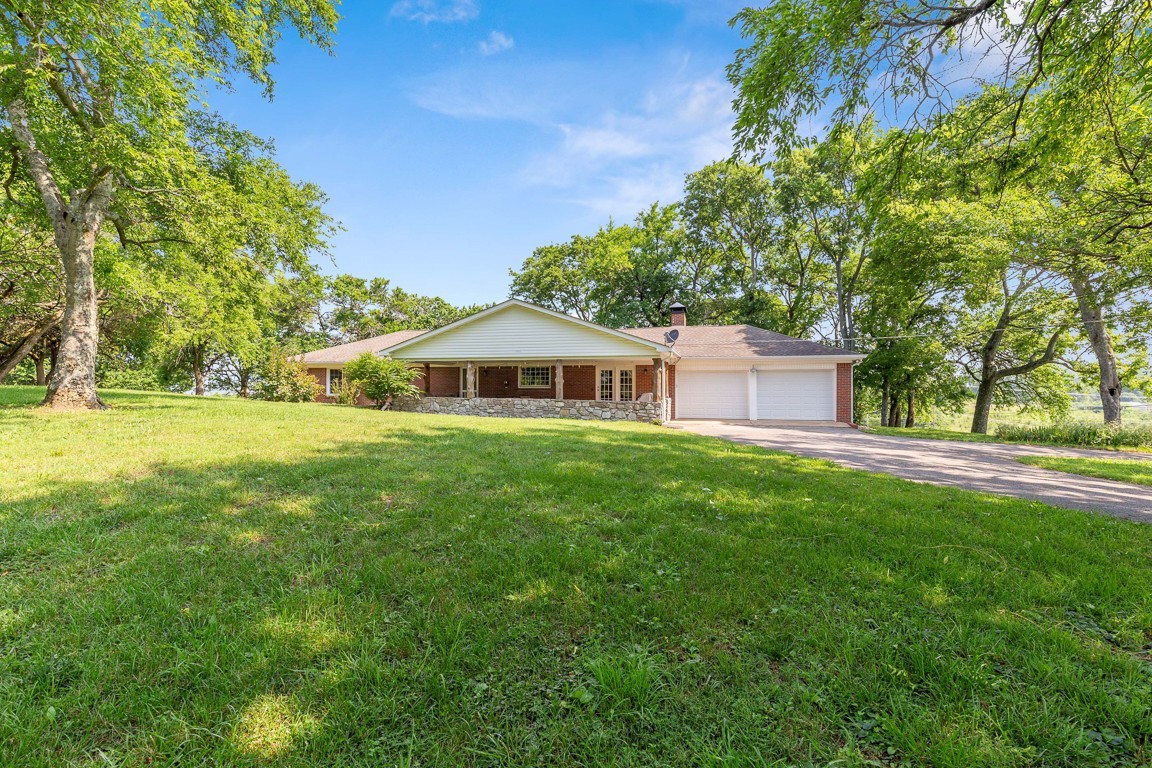1004 Robertson Road Gallatin, TN 37066 - Photo 36 of 40 Gallery Image 36