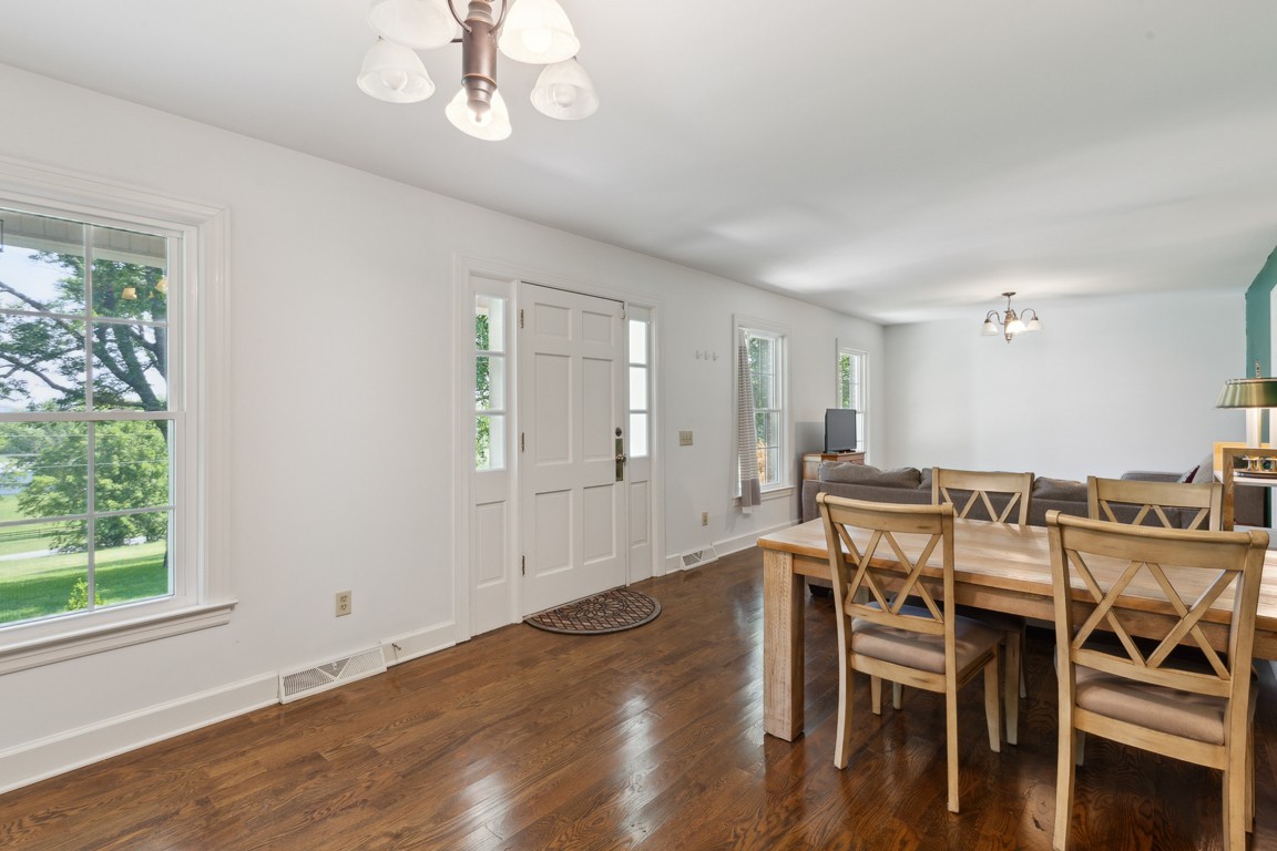 1004 Robertson Road Gallatin, TN 37066 - Photo 8 of 40 Gallery Image 8