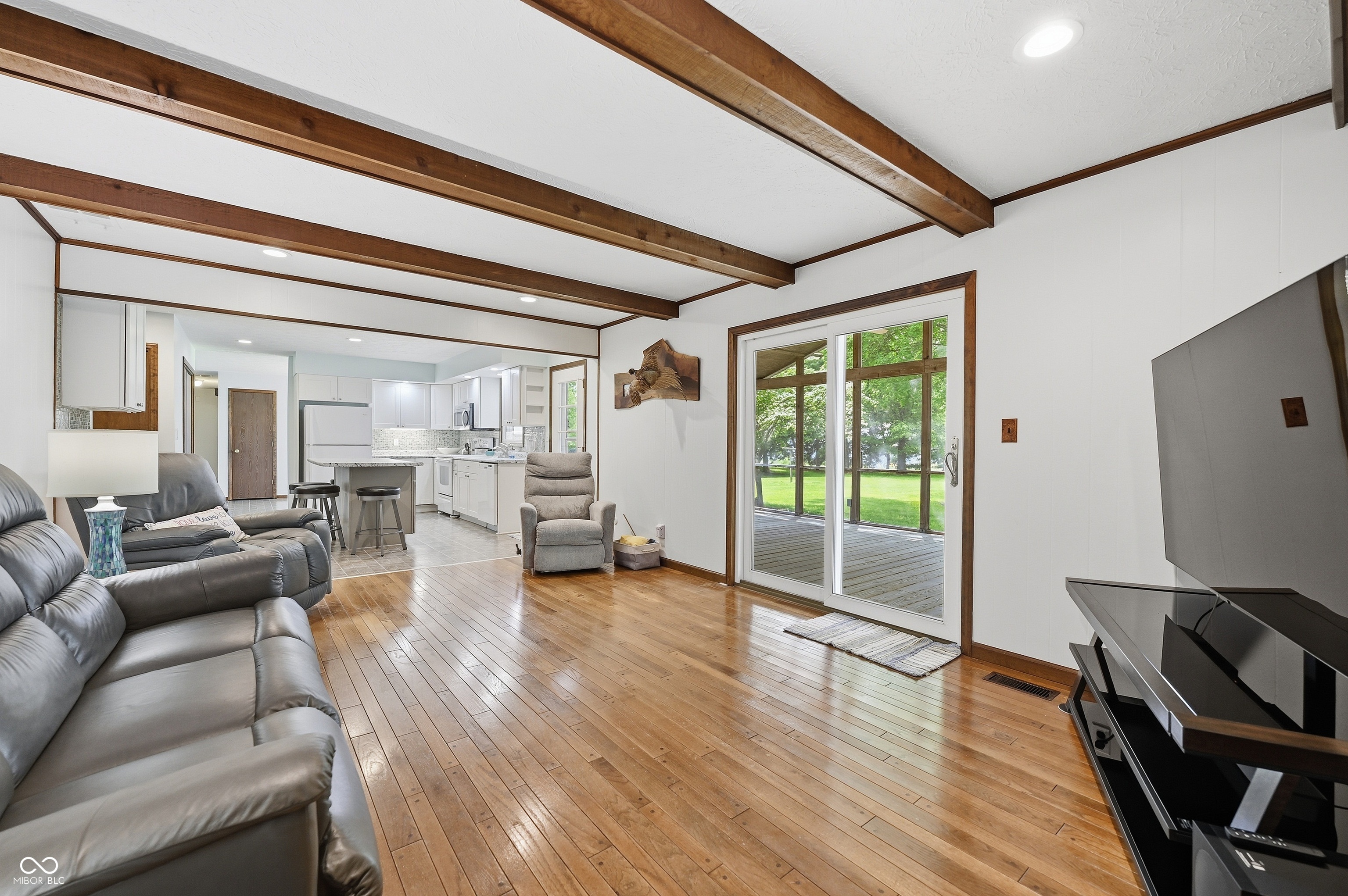 9557 Shelbyville Road Indianapolis, IN 46259 - Photo 7 of 46