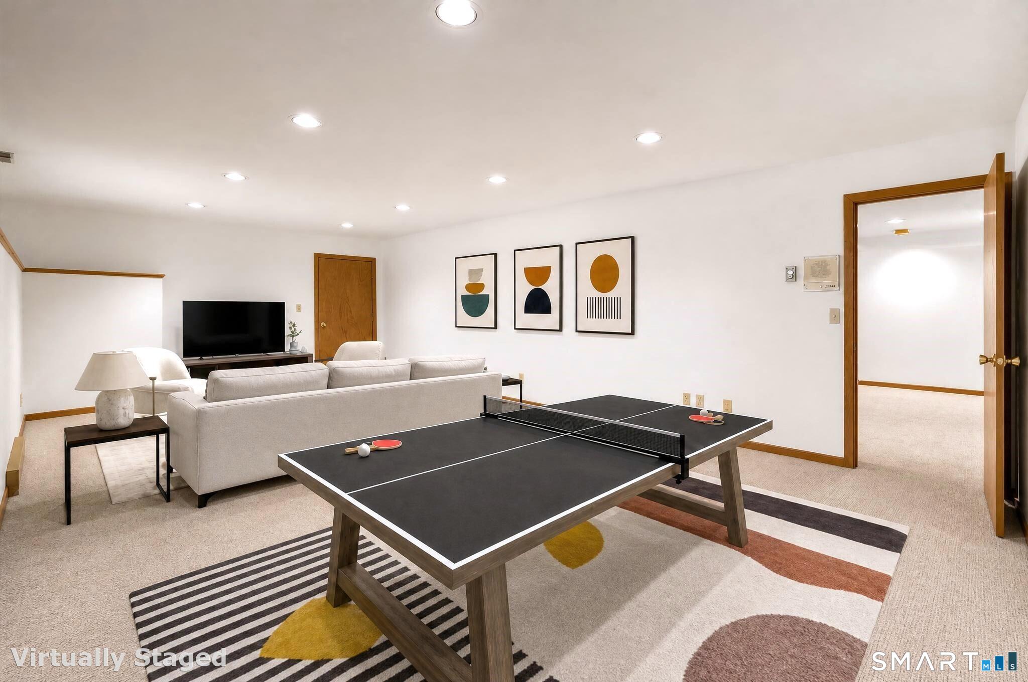 732 Den Road Stamford, CT 06903 - Photo 33 of 39