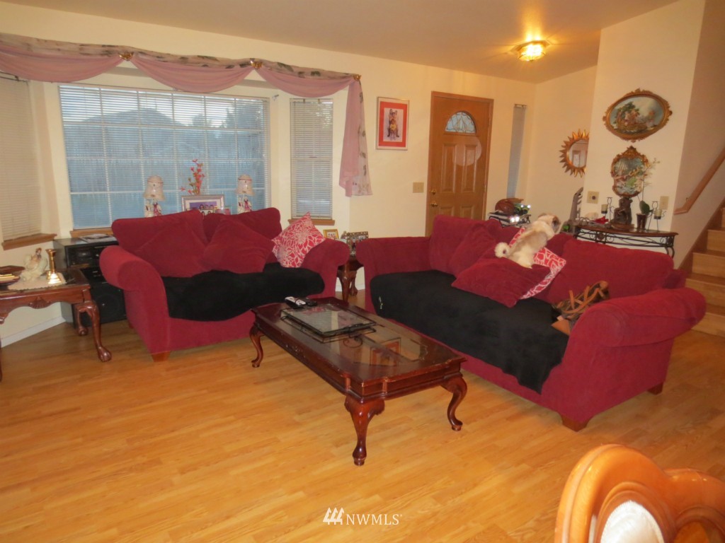 1401 225th Street Southwest Bothell, WA 98021 - Photo 3 of 15
