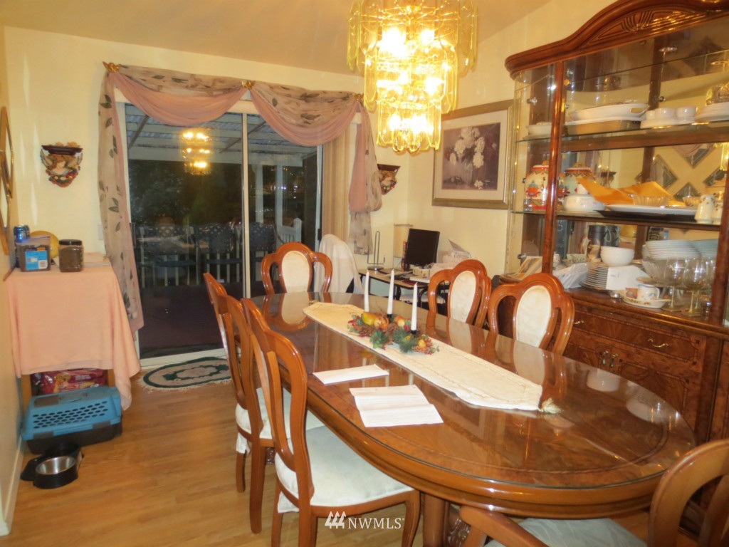 1401 225th Street Southwest Bothell, WA 98021 - Photo 5 of 15