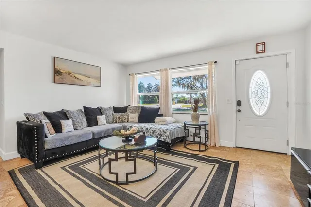 $2,600 | 1850 West Lake Brantley Road, Longwood, FL 32779