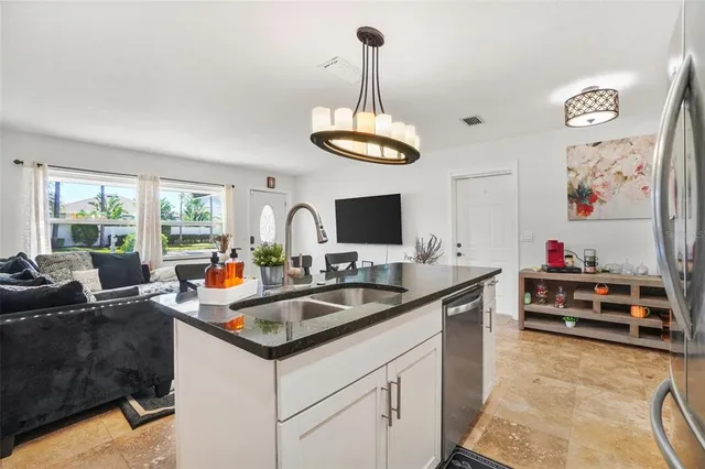 $2,600 | 1850 West Lake Brantley Road, Longwood, FL 32779