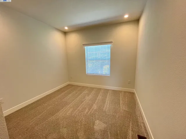 $419,900 | 28882 Miranda Street, Hayward, CA 94544