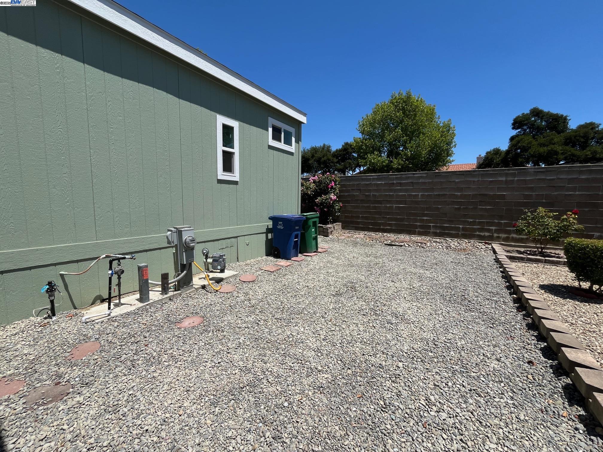 28882 Miranda Street Hayward, CA 94544 - Photo 13 of 26