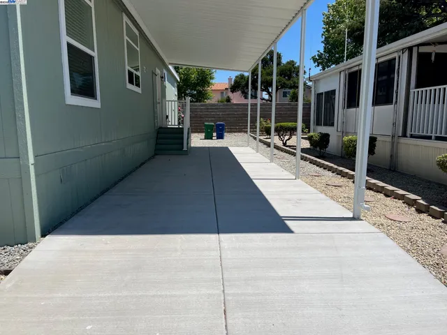 $419,900 | 28882 Miranda Street, Hayward, CA 94544