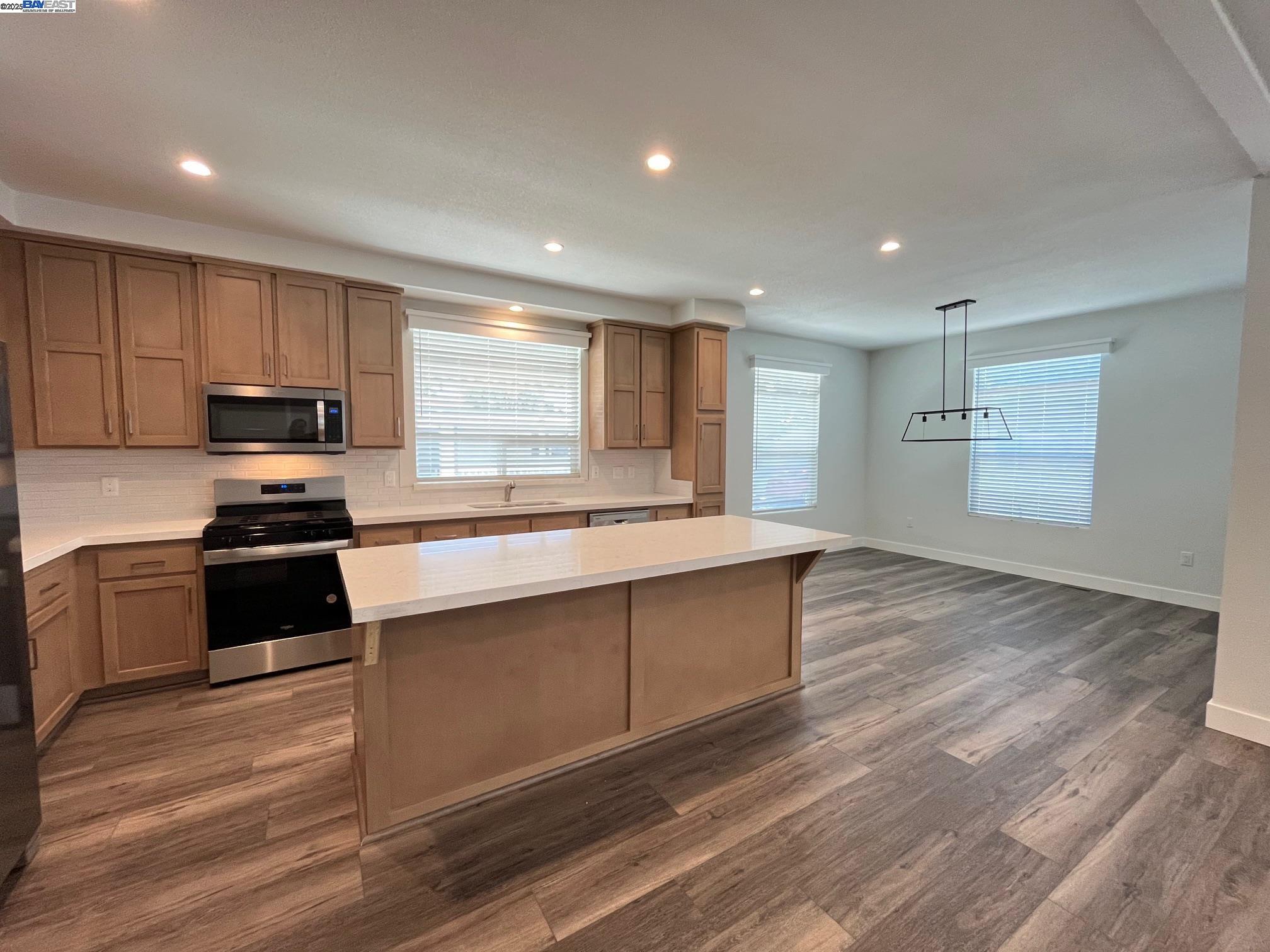 28882 Miranda Street Hayward, CA 94544 - Photo 5 of 26