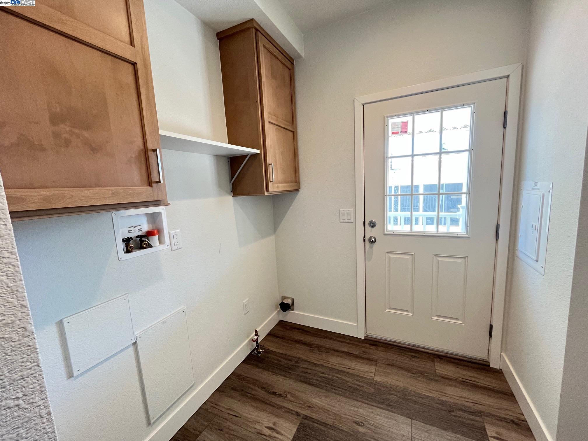 28882 Miranda Street Hayward, CA 94544 - Photo 8 of 26