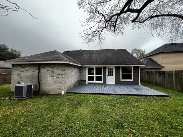 $1,700 | 19819 Dawn Mist Drive, Humble, TX 77346