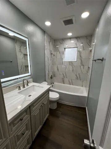 $1,700 | 19819 Dawn Mist Drive, Humble, TX 77346