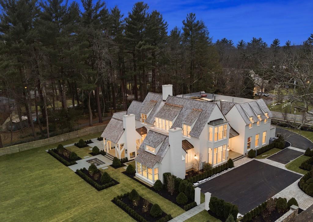 111 Kenilworth Road, Wellesley, MA 02482 Compass