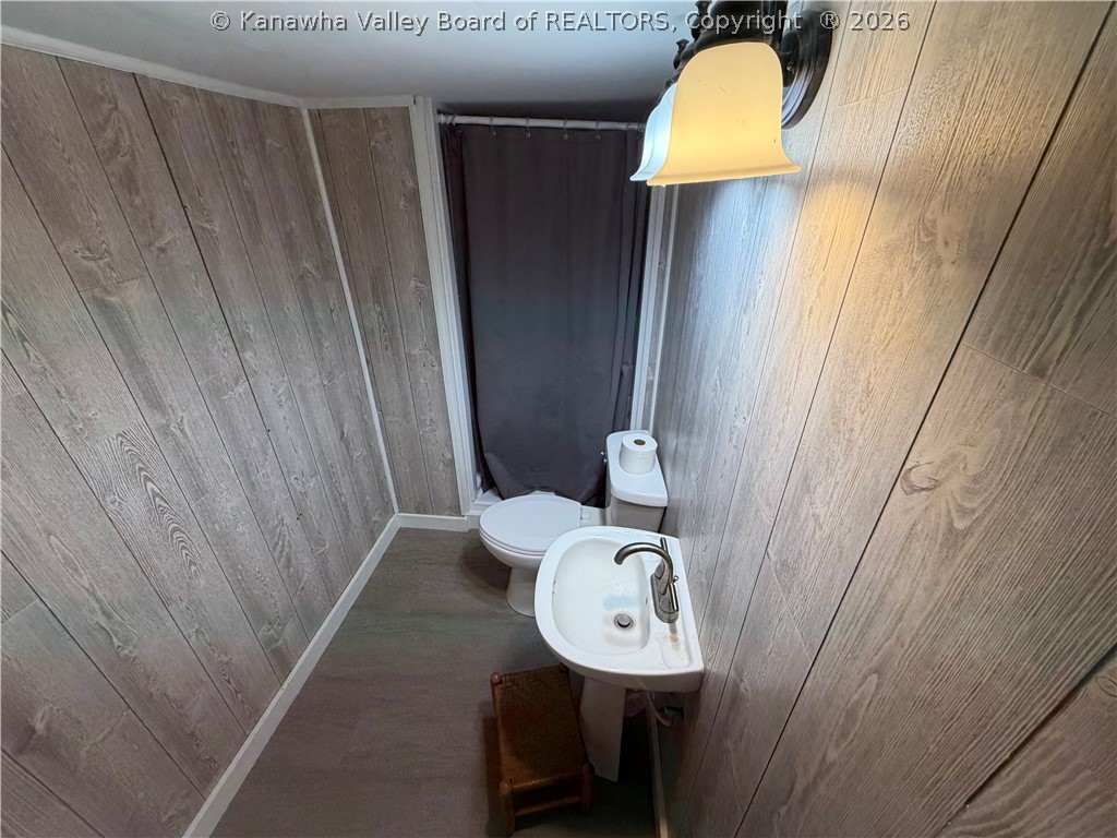 435 Charleston Road Point Pleasant, WV 25550 - Photo 23 of 24 Full bath lower level
