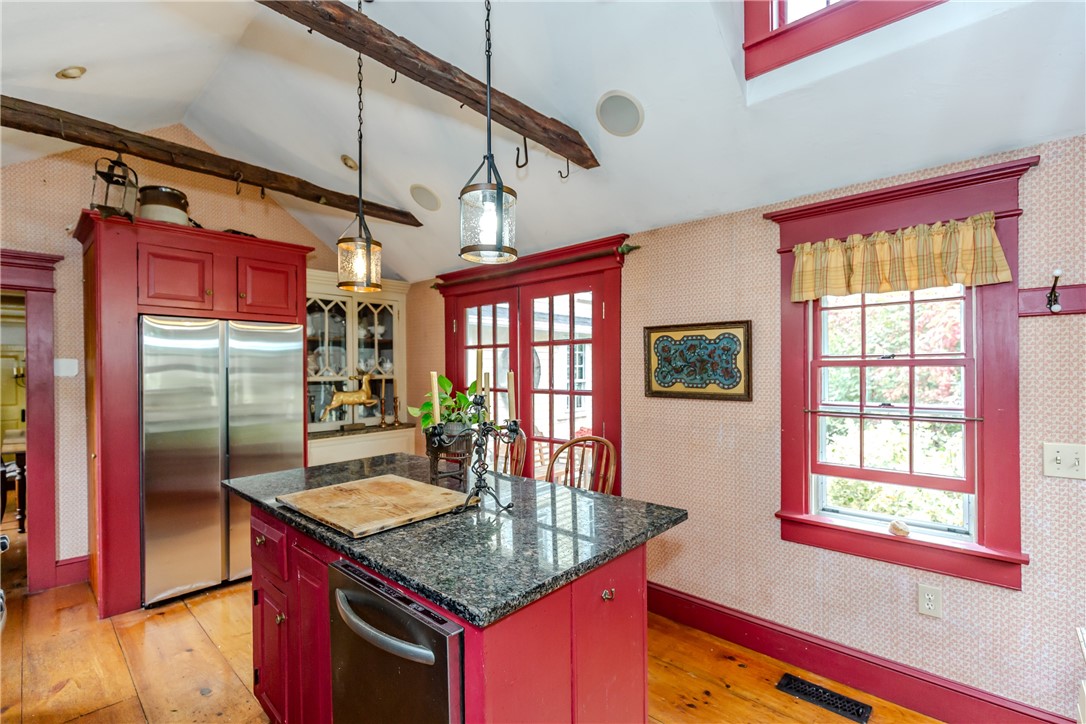 1409 Hope Road Cranston, RI 02831 - Photo 10 of 42 Kitchen