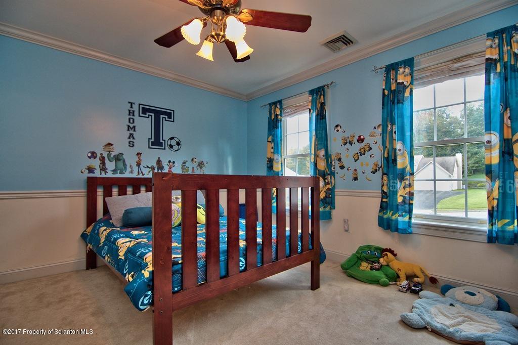 805 Parkview Road Moscow, PA 18444 - Photo 19 of 43 Gallery Image 19