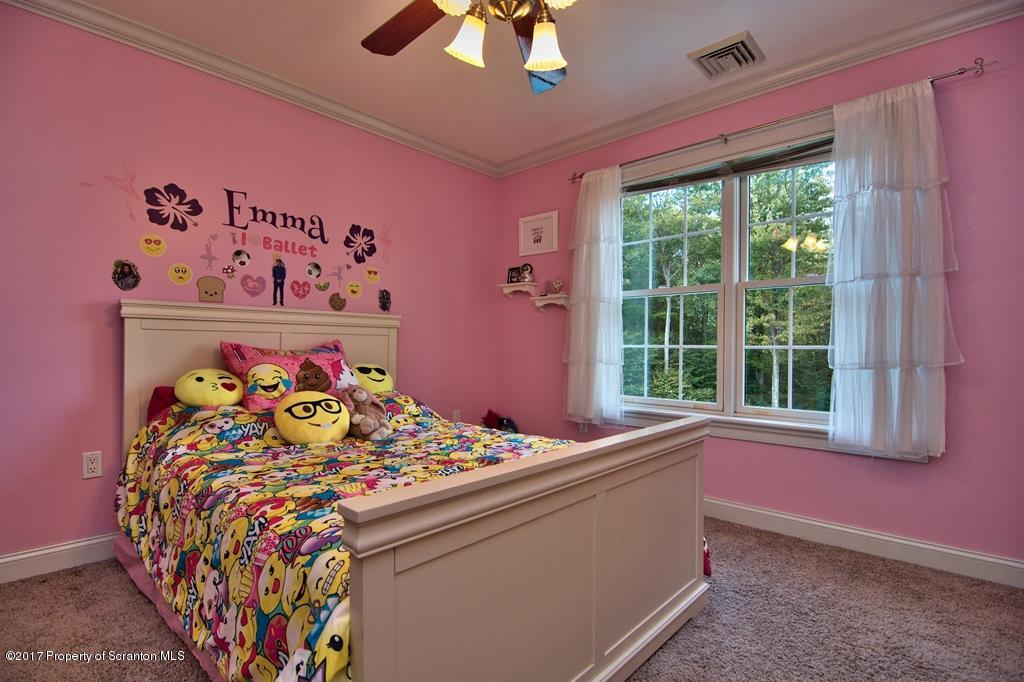 805 Parkview Road Moscow, PA 18444 - Photo 24 of 43 Gallery Image 24
