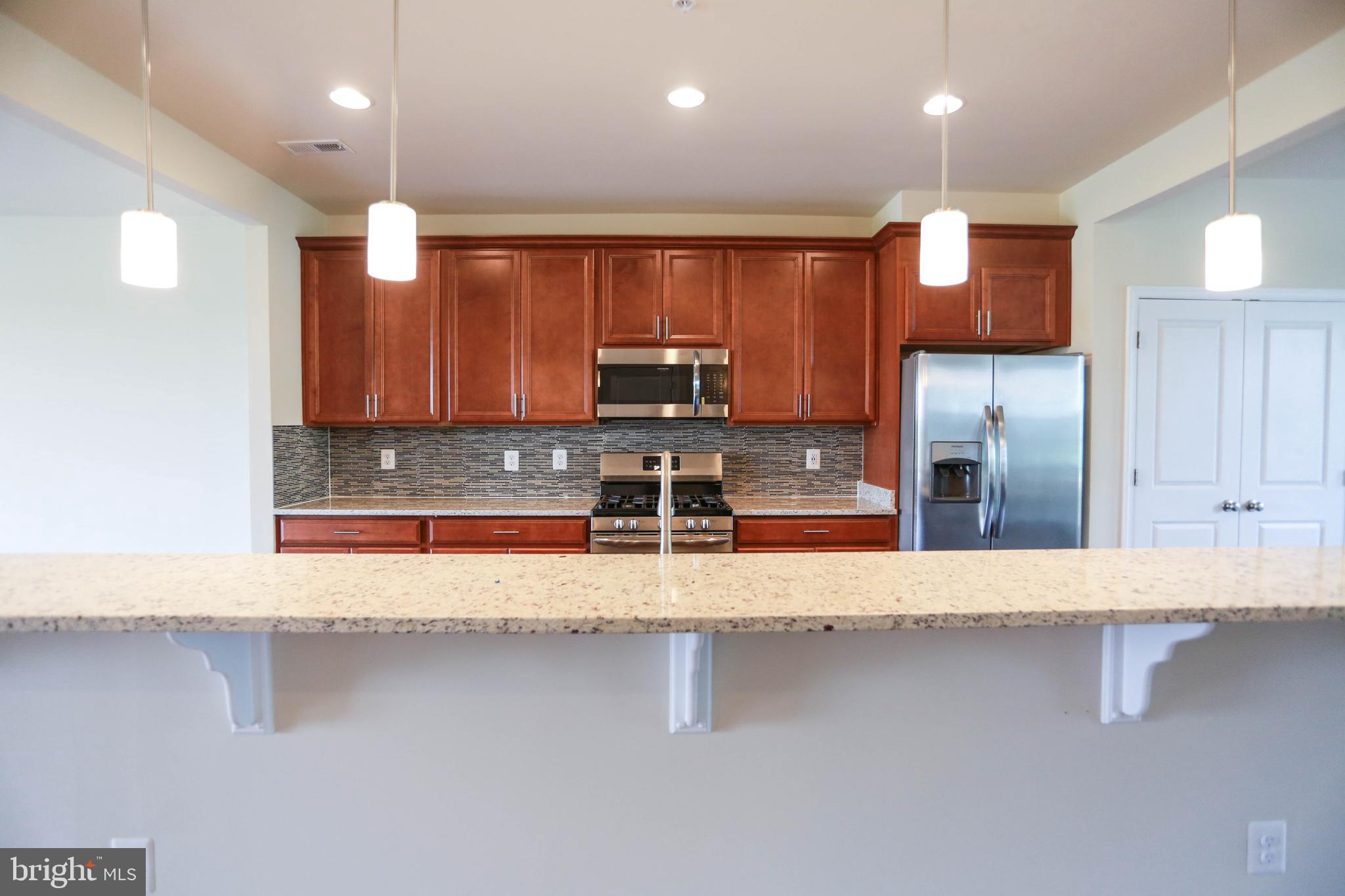 7142 Proclamation Place Frederick, MD 21703 - Photo 7 of 42 Huge Island, Great for Entertaining!