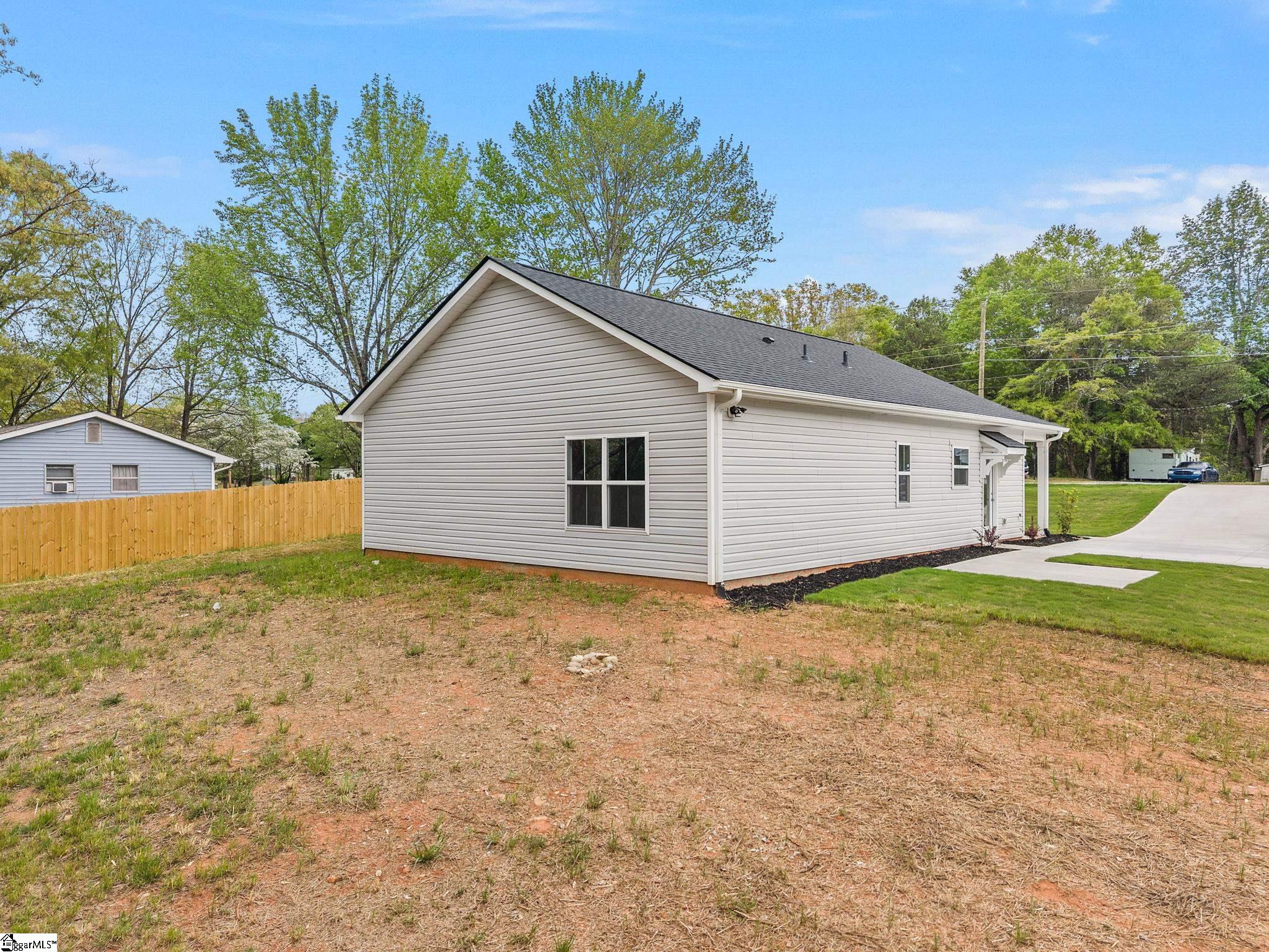 313 Ponder Road Greer, SC 29651 - Photo 35 of 38