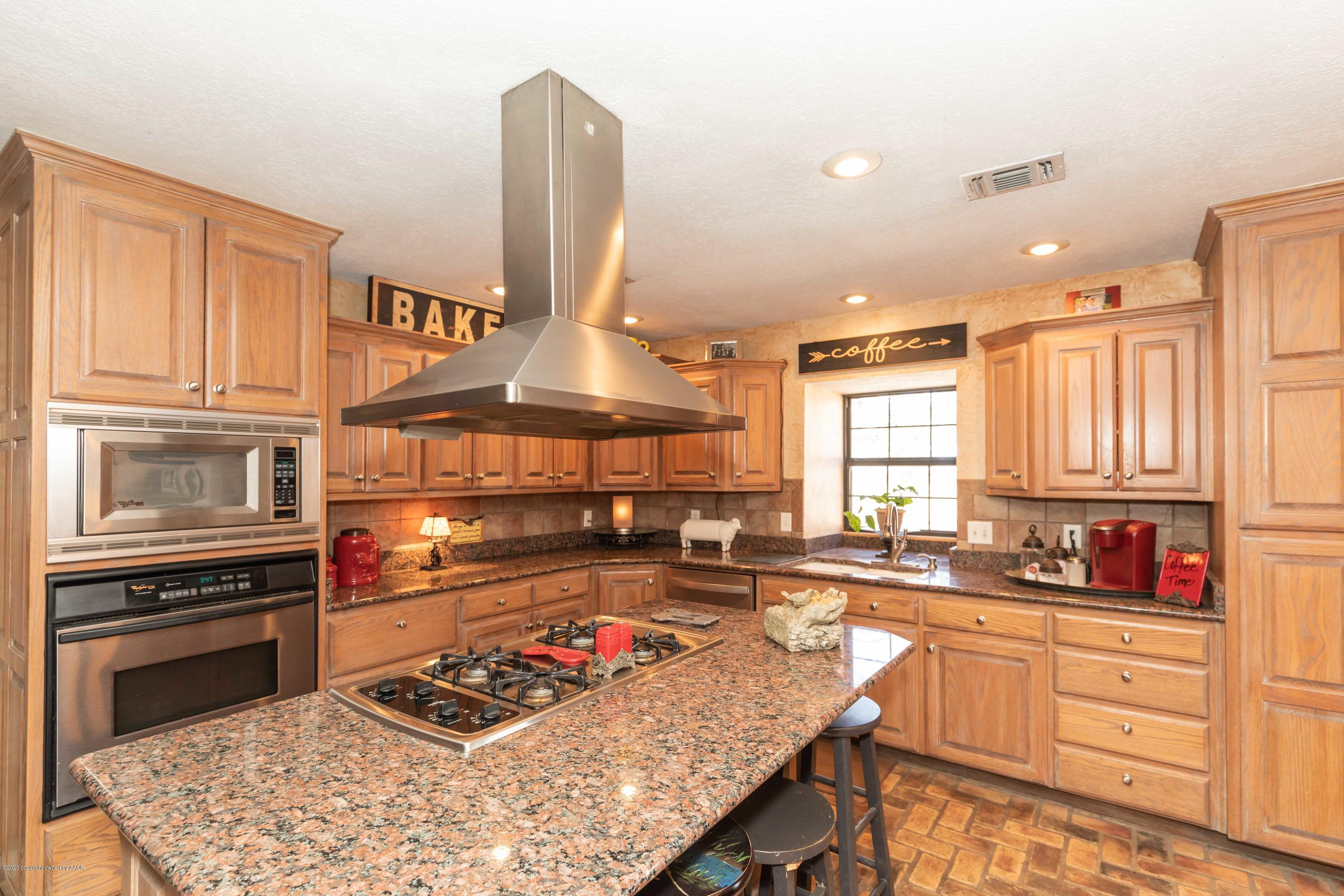 8950 West Country Club Road Canyon, TX 79015 - Photo 12 of 59 KITCHEN VIEW 4