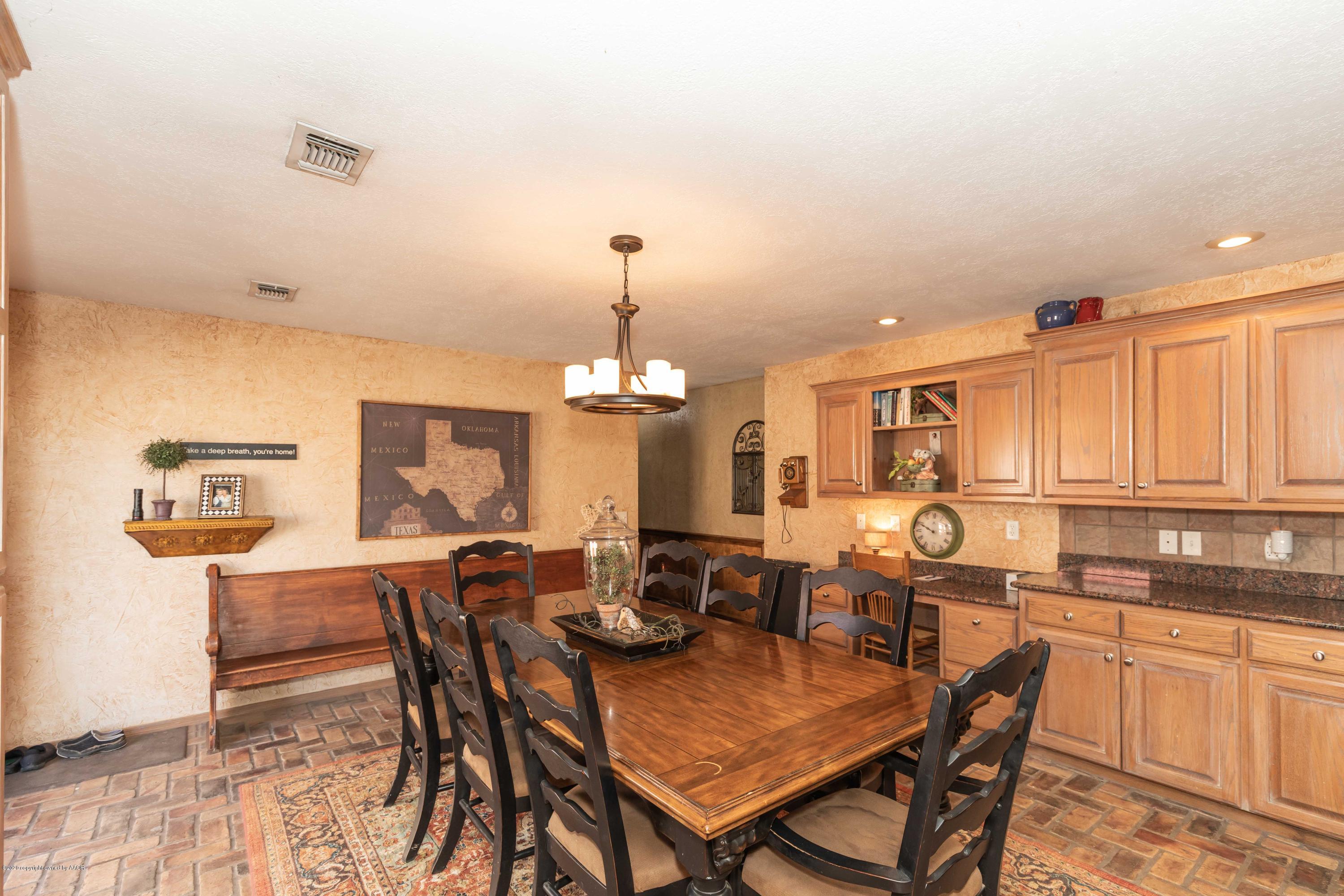 8950 West Country Club Road Canyon, TX 79015 - Photo 15 of 59 DINING VIEW 3