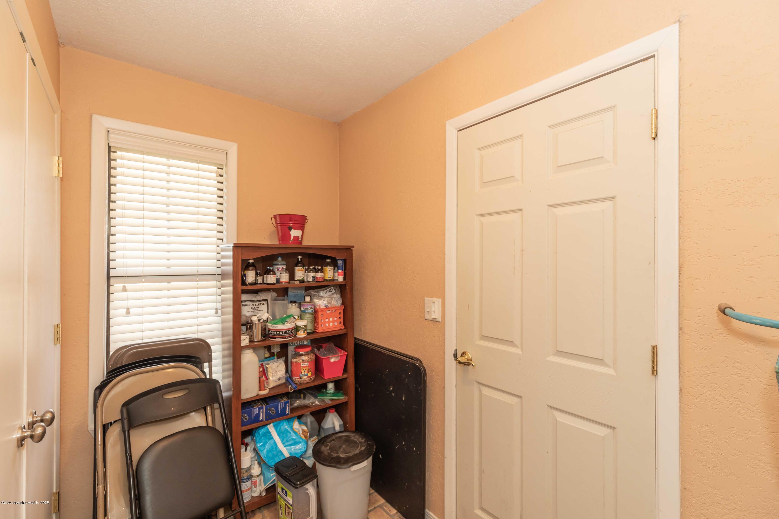 8950 West Country Club Road Canyon, TX 79015 - Photo 45 of 59 MUD ROOM