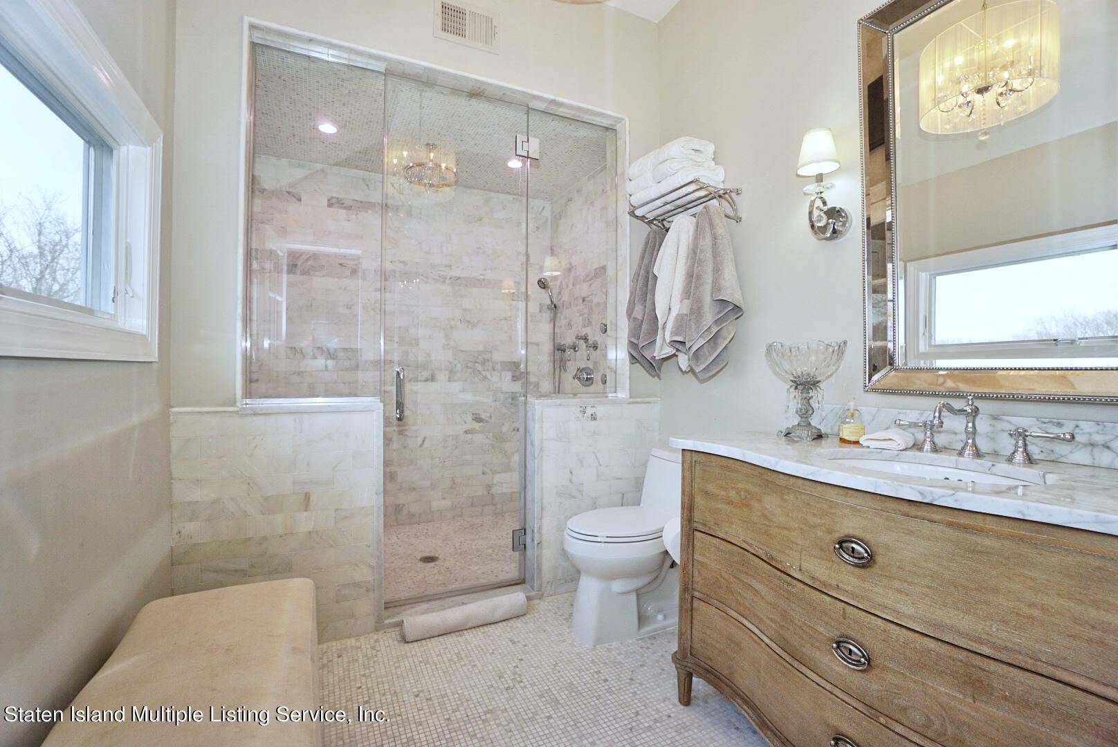 16 Covington Circle Staten Island, NY 10312 - Photo 31 of 66 Photo Jan 22, 11 32 43 AM