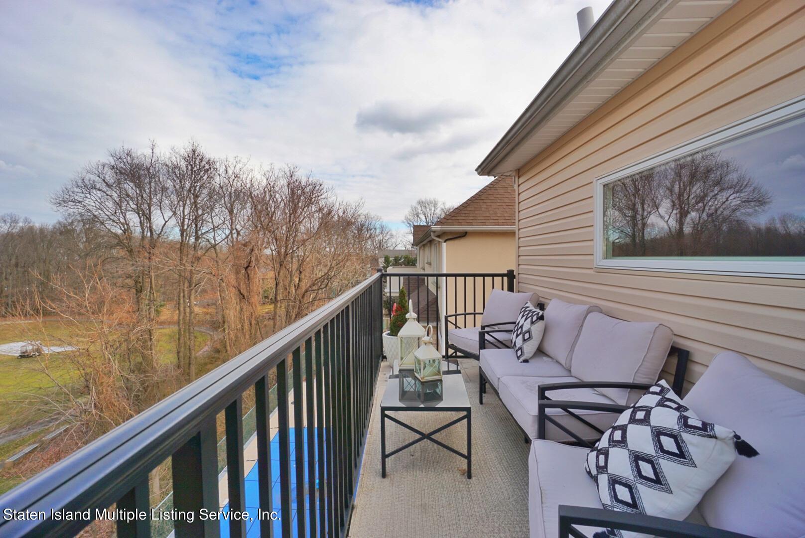 16 Covington Circle Staten Island, NY 10312 - Photo 33 of 66 Photo Jan 22, 11 34 56 AM