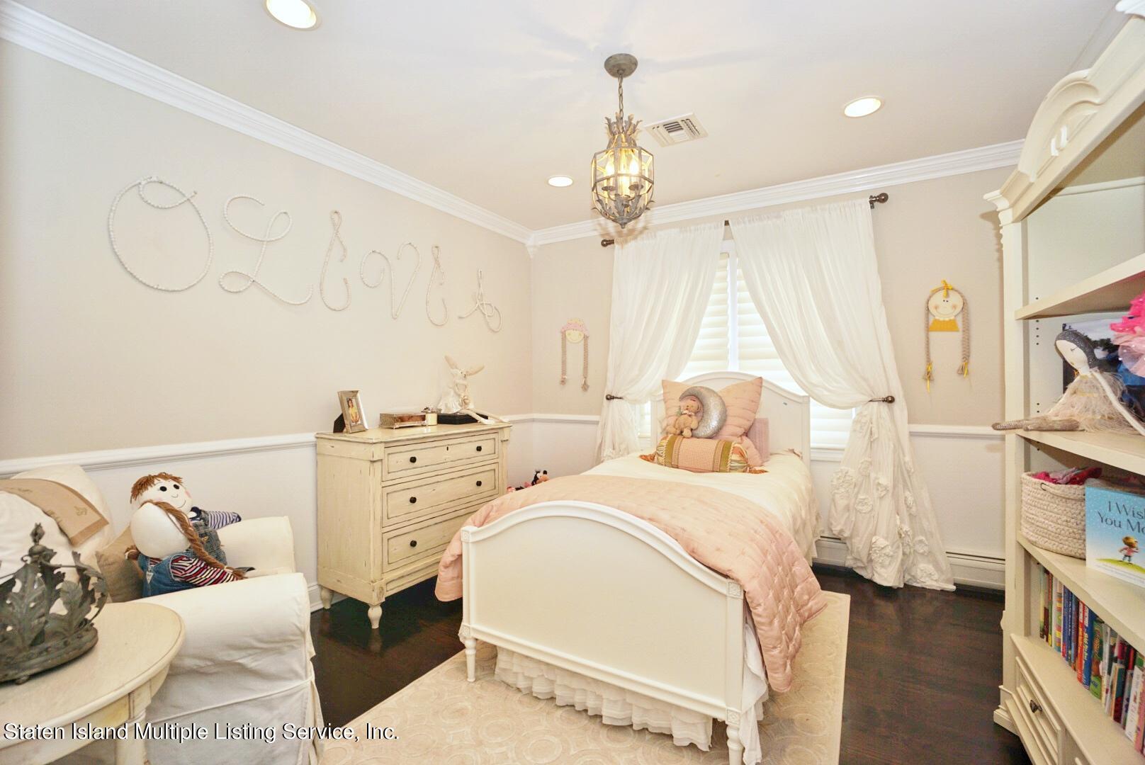 16 Covington Circle Staten Island, NY 10312 - Photo 37 of 66 Photo Jan 22, 11 37 04 AM