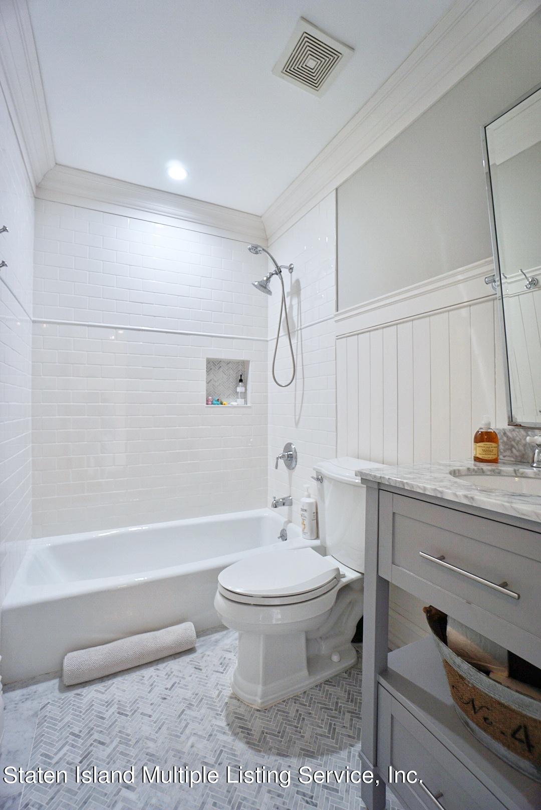 16 Covington Circle Staten Island, NY 10312 - Photo 42 of 66 Photo Jan 22, 11 38 11 AM