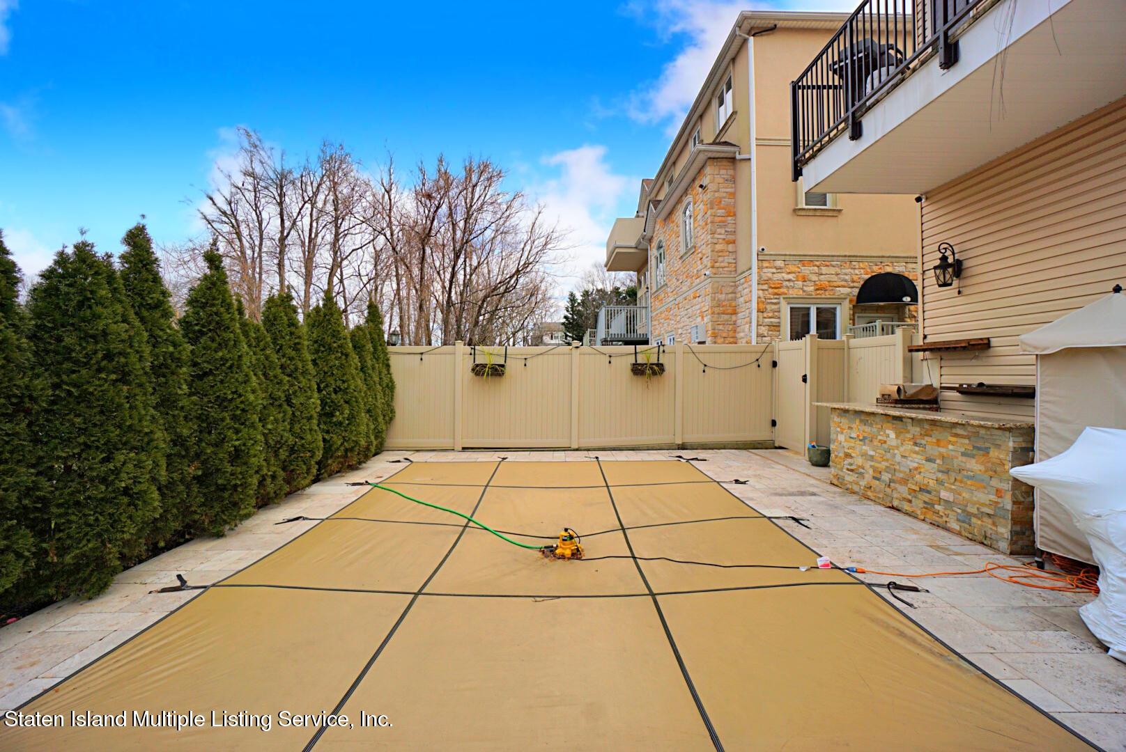 16 Covington Circle Staten Island, NY 10312 - Photo 62 of 66 Photo Jan 22, 12 30 30 PM